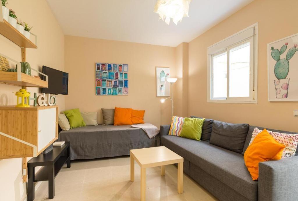 מאלגה Plaza Merced Patio-Parking Gratis Jinetes3 מראה חיצוני תמונה