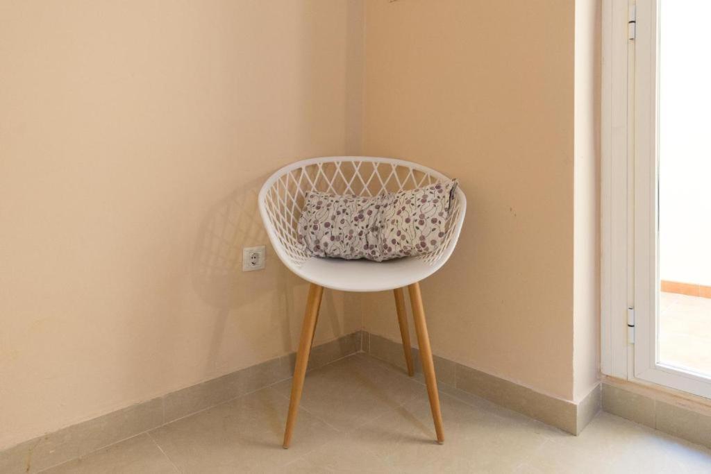 מאלגה Plaza Merced Patio-Parking Gratis Jinetes3 מראה חיצוני תמונה