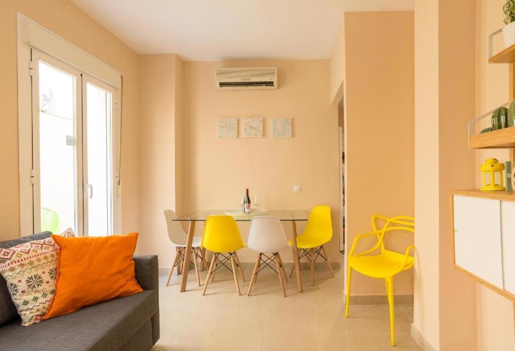 מאלגה Plaza Merced Patio-Parking Gratis Jinetes3 מראה חיצוני תמונה
